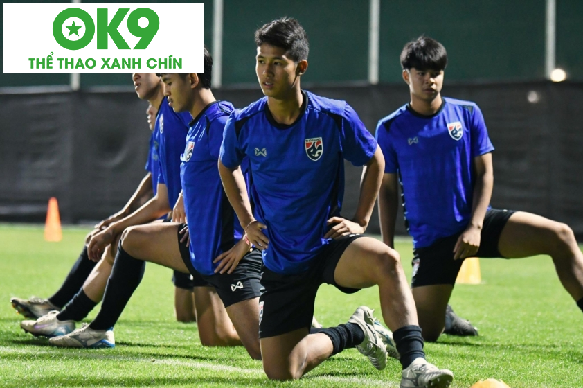 U17 Thái Lan tích cực chuẩn bị cho trận đấu gặp U17 Trung Quốc (Ảnh: FAT)