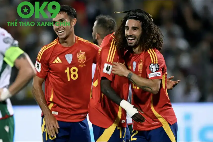 Tây Ban Nha với đẳng cấp vượt trội được dự đoán sẽ có chiến thắng đậm để củng cố ngôi đầu. Tây Ban Nha với đẳng cấp vượt trội được dự đoán sẽ có chiến thắng đậm để củng cố ngôi đầu.